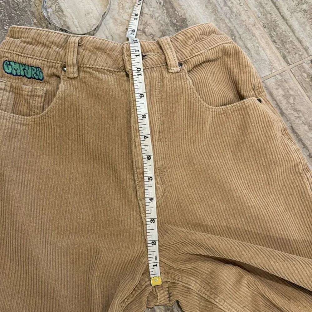 Empyre Tori 90s Khaki Corduroy Skate Pants Baggy Fit Size 3